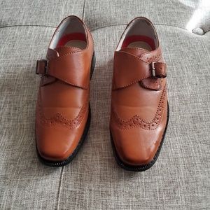 Kids dress shoes